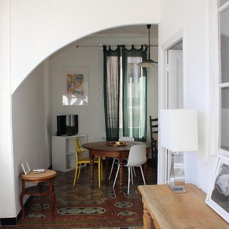 Superbe Appartement Avec Parking Sur Place Nîmes Buitenkant foto