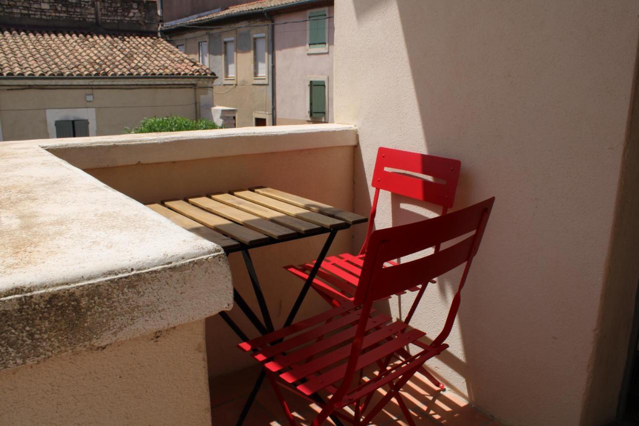 Superbe Appartement Avec Parking Sur Place Nîmes Buitenkant foto